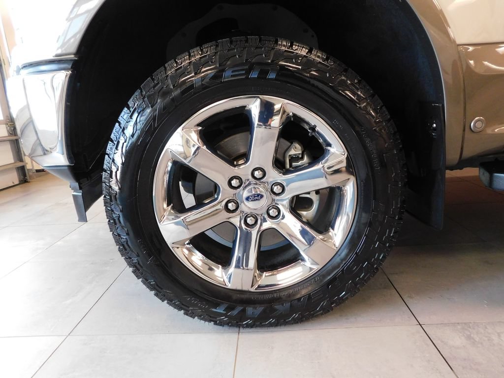 Certified 2018 Ford F150 Lariat w/ Equipment Group 502A Luxury AWD/4WD image 8
