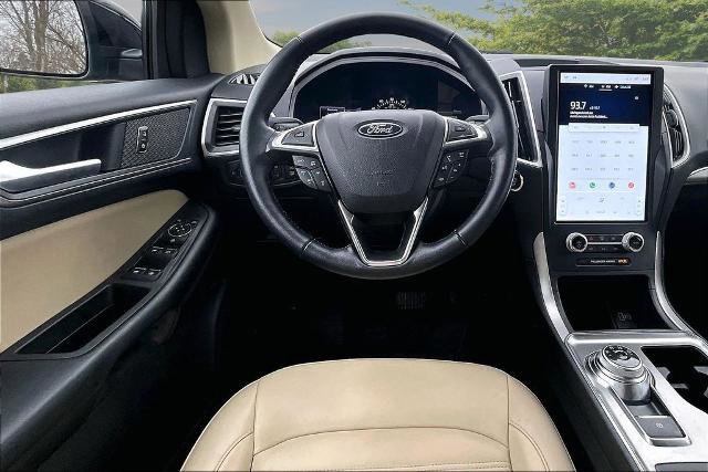 Certified 2022 Ford Edge SEL w/ Convenience Package AWD/4WD image 7