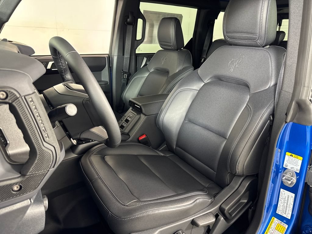 Certified 2025 Ford Bronco Badlands AWD/4WD image 27