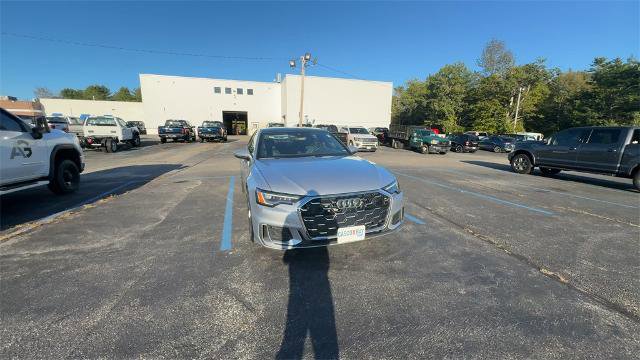 Used 2024 Audi A6 Premium Plus image 14