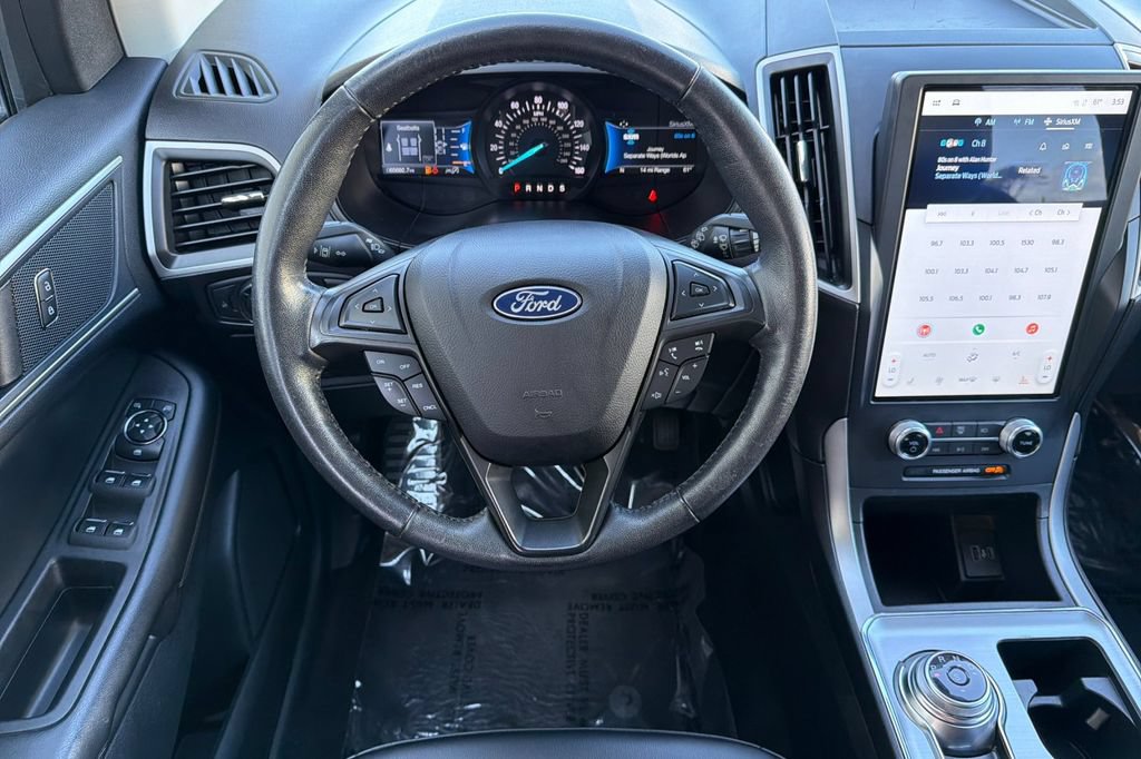 Certified 2022 Ford Edge SEL AWD/4WD image 13