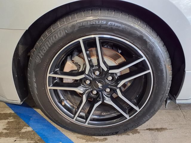 Certified 2019 Ford Mustang Premium RWD image 23