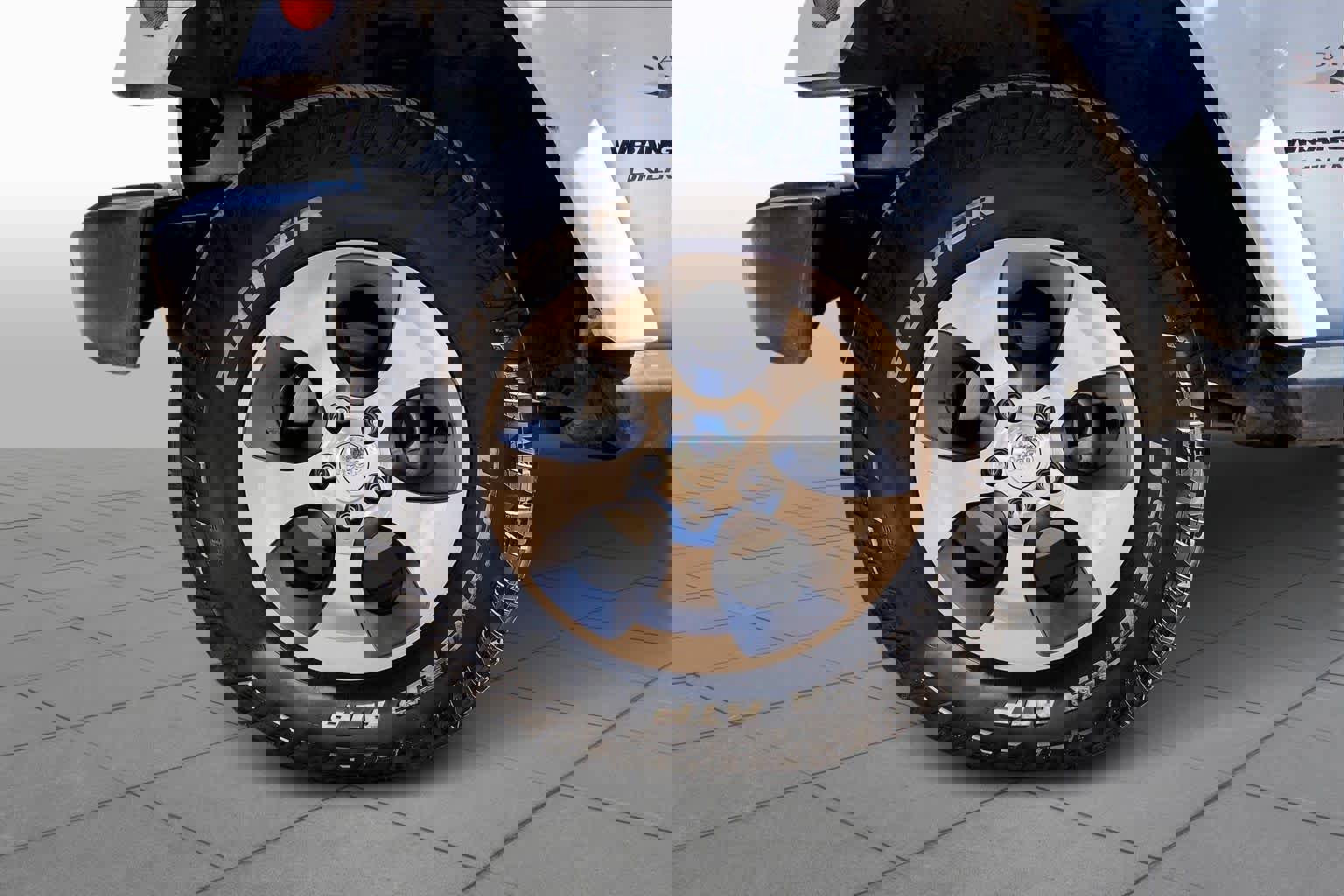 Used 2018 Jeep Wrangler Unlimited Sahara image 12