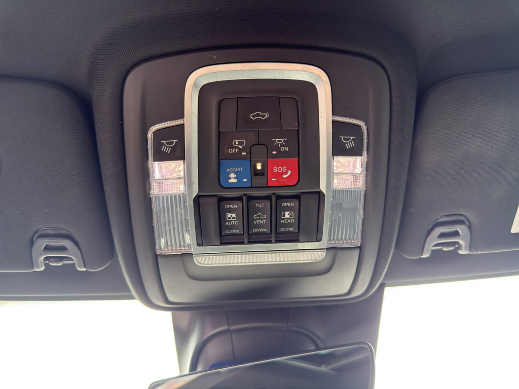 Used 2020 RAM 2500 Laramie AWD/4WD image 25