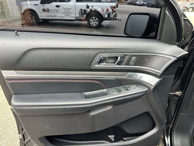 Certified 2019 Ford Explorer Sport image 31
