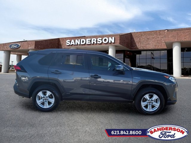 Used 2021 Toyota RAV4 XLE w/ Convenience Package AWD/4WD image 2