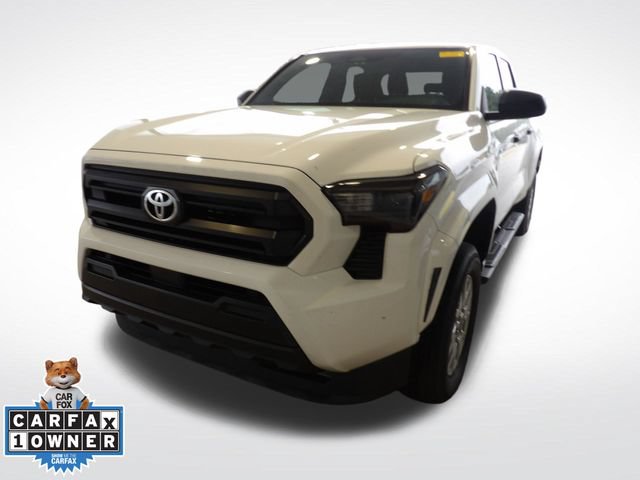 Used 2024 Toyota Tacoma SR AWD/4WD image 8