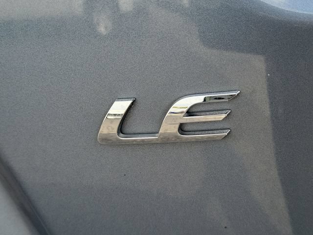 Used 2022 Toyota Corolla LE FWD image 7