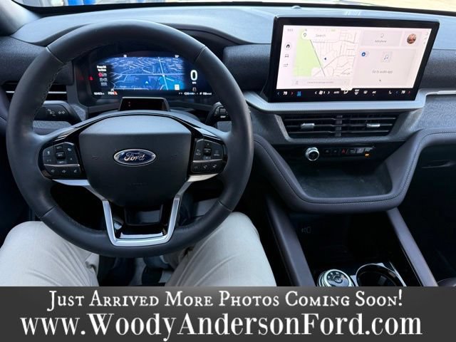 Certified 2026 Ford Explorer Platinum w/ LUX Leather Package AWD/4WD image 8