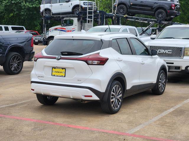 Used 2022 Nissan Kicks SV FWD image 4