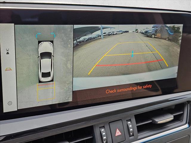 Used 2024 Lexus ES 350 w/ Accessory Package (Z1) FWD image 13