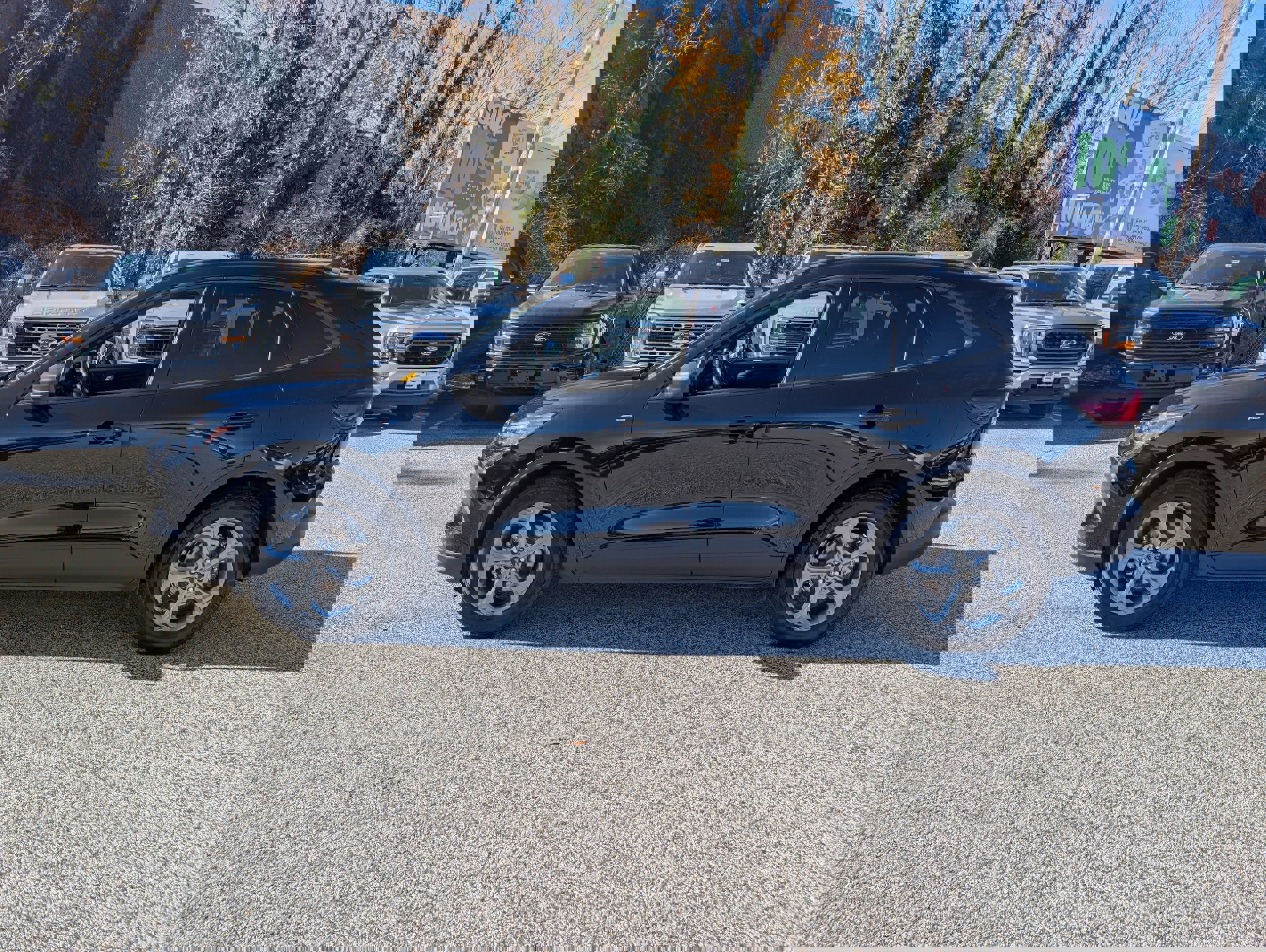 Certified 2025 Ford Escape ST-Line image 3