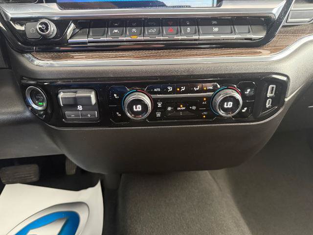 Used 2025 Chevrolet Silverado 1500 LT RWD image 16