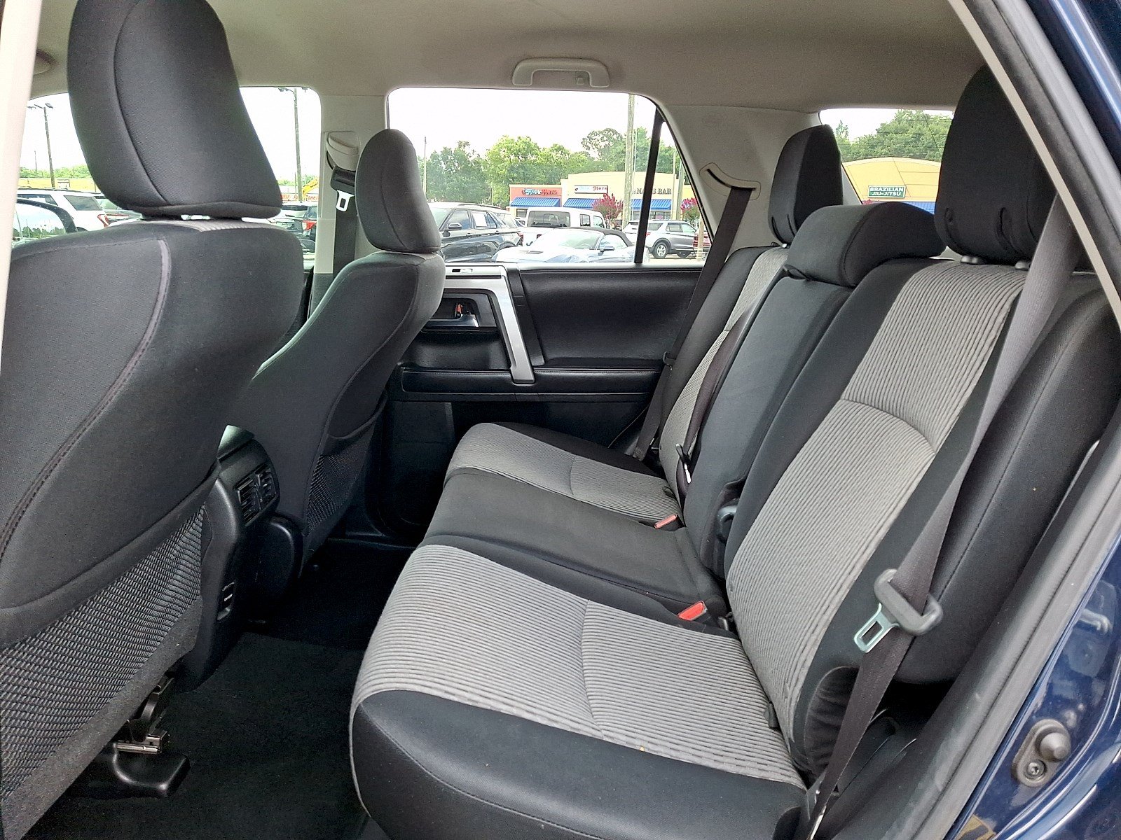 Used 2018 Toyota 4Runner SR5 RWD image 9