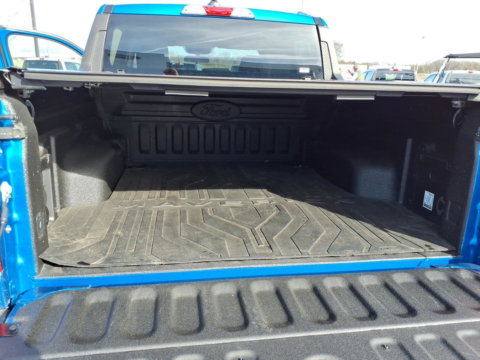 Certified 2025 Ford Maverick XLT w/ XLT Luxury Package image 14