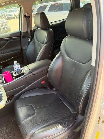 Used 2021 Hyundai Santa Fe SEL w/ Convenience + Premium Package FWD image 25