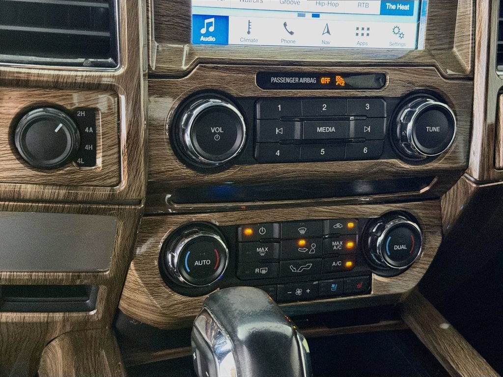 Certified 2019 Ford F150 Lariat AWD/4WD image 20