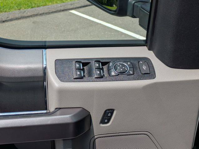 Certified 2022 Ford F250 XLT w/ XLT Premium Package AWD/4WD image 11