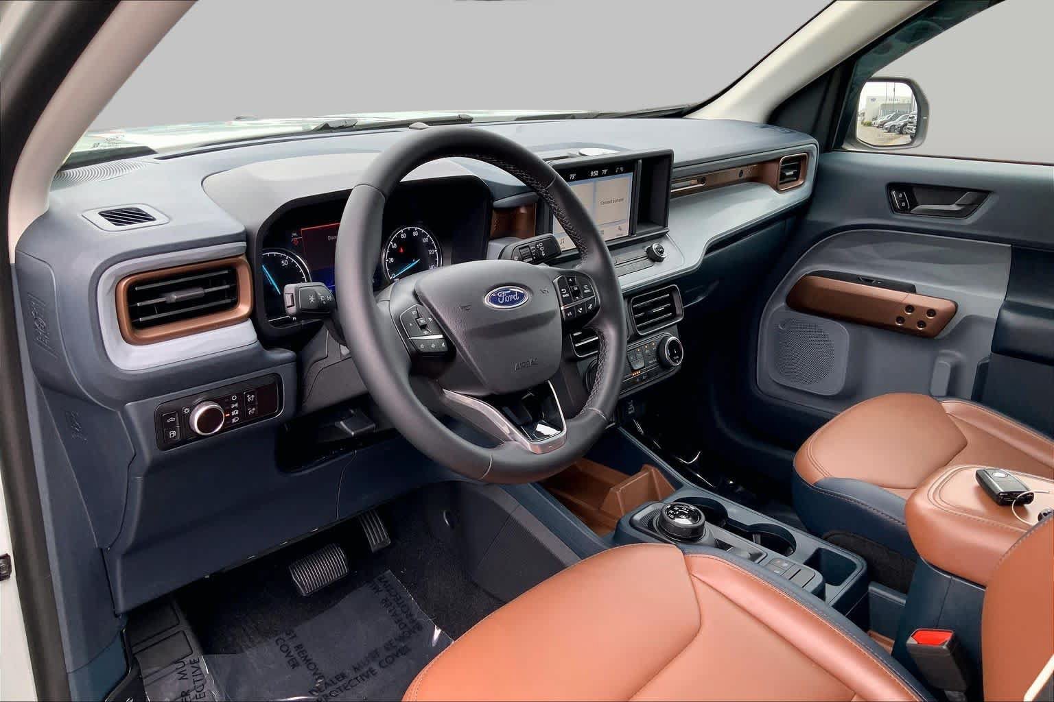 Certified 2023 Ford Maverick Lariat FWD image 16