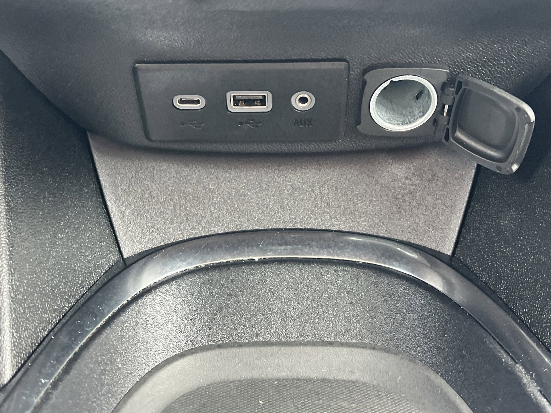 Used 2024 Chevrolet Malibu LT image 10