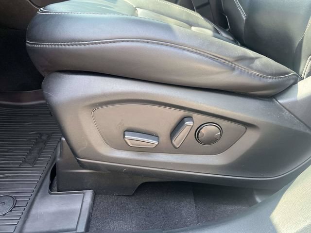Certified 2022 Ford Explorer XLT w/ Equipment Group 202A AWD/4WD image 22