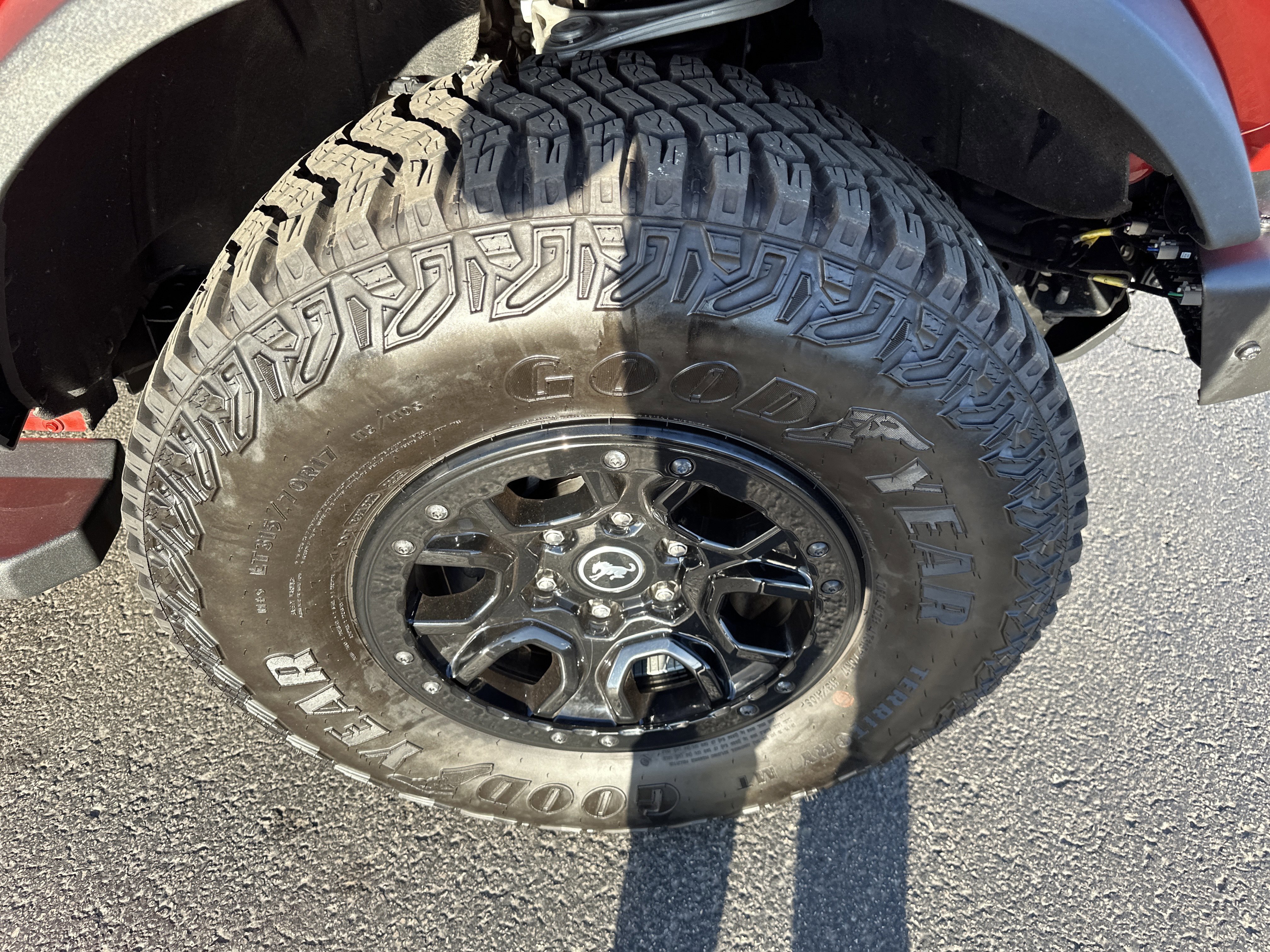 Certified 2023 Ford Bronco Wildtrak image 13