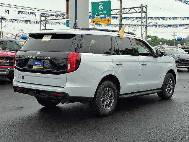 Certified 2025 Ford Expedition Active AWD/4WD image 6
