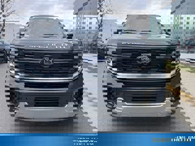 Certified 2025 Ford Expedition Max Platinum image 8