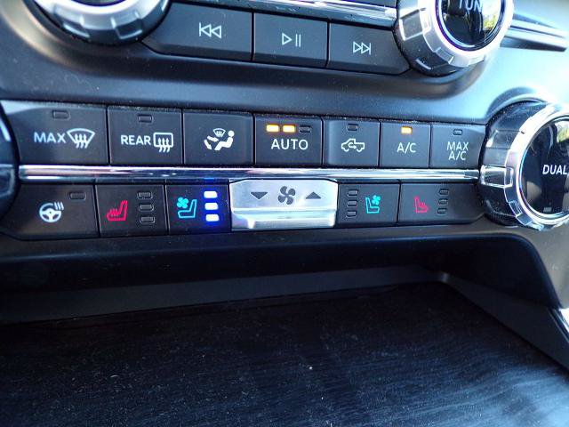 Certified 2024 Ford F150 Lariat w/ Equipment Group 502A High AWD/4WD image 17