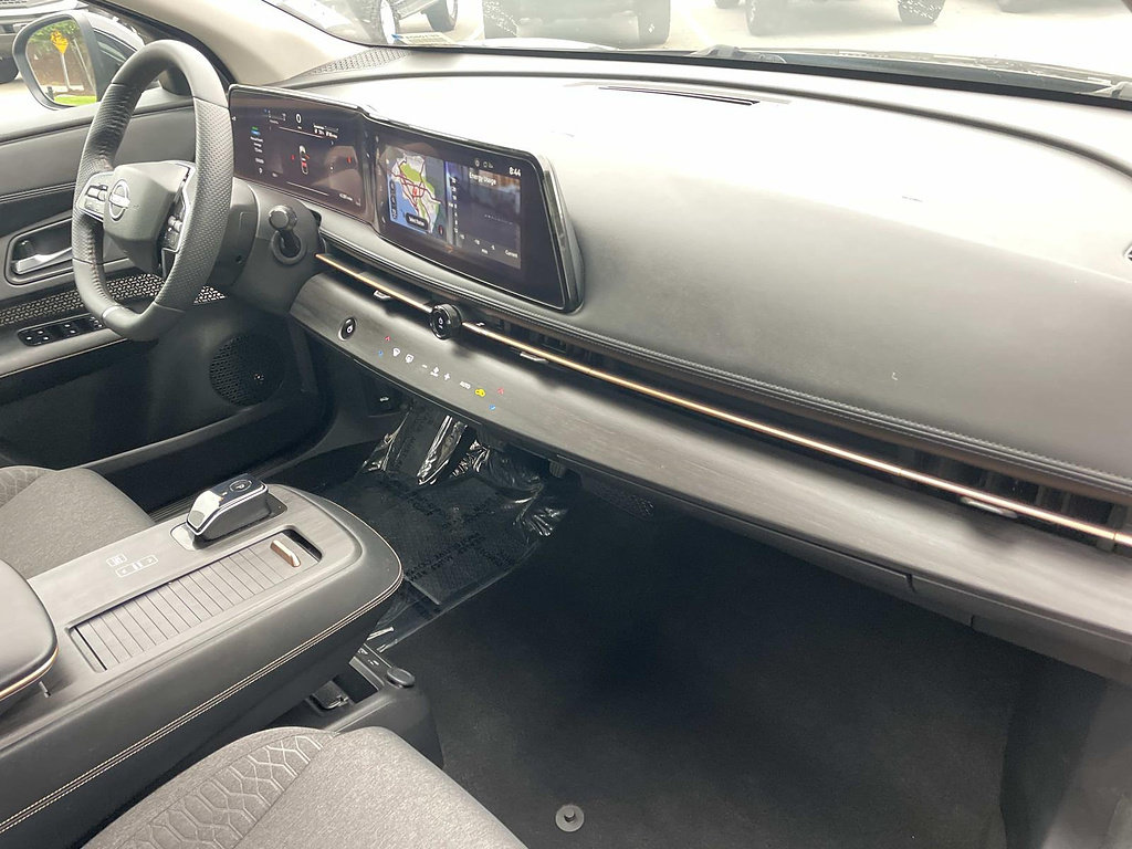 Used 2023 Nissan Ariya FWD image 37