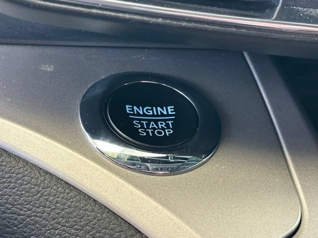 Certified 2023 Ford Explorer XLT w/ Equipment Group 202A AWD/4WD image 11