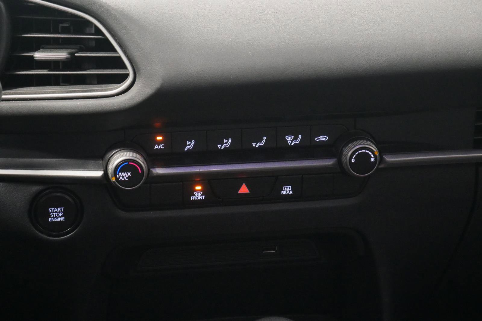 Used 2021 MAZDA CX-30 FWD 2.5 S image 21