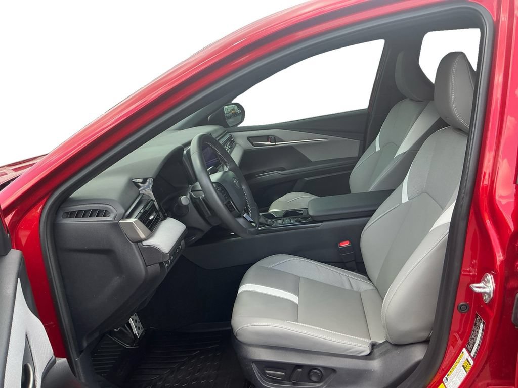 Used 2026 Toyota Camry SE w/ Convenience Package FWD image 14