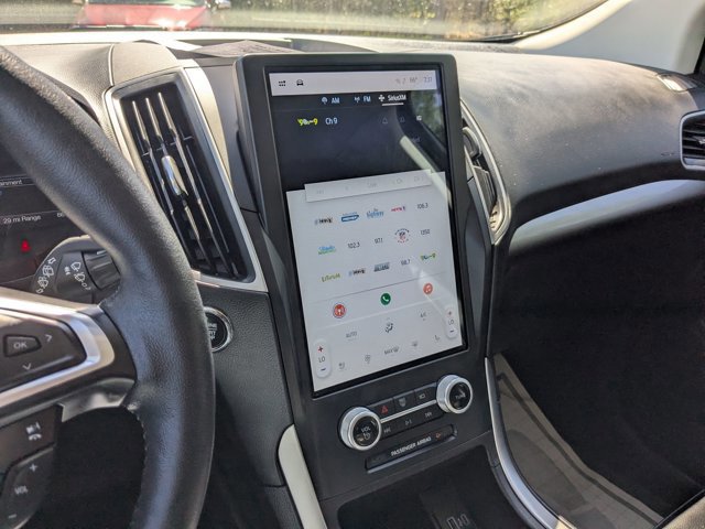 Certified 2023 Ford Edge SEL w/ Convenience Package image 24