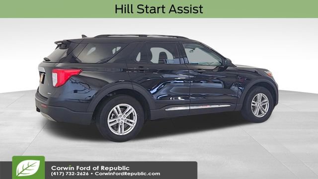 Certified 2023 Ford Explorer XLT w/ Equipment Group 202A image 10