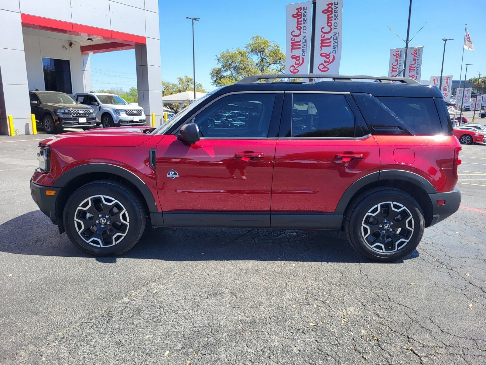 Certified 2025 Ford Bronco Sport Outer Banks w/ Outer Banks Tech Package+ image 6