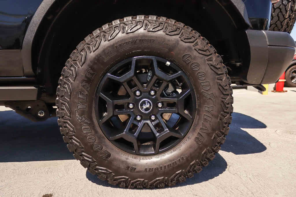 Certified 2026 Ford Bronco Badlands AWD/4WD image 10