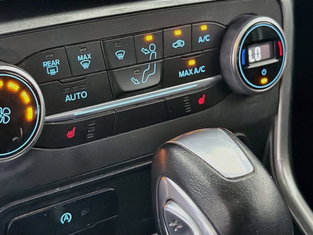 Certified 2018 Ford EcoSport SE FWD image 24