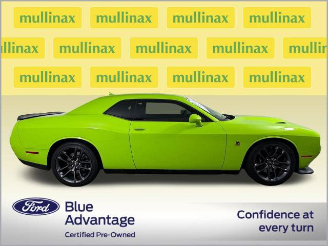 Used 2023 Dodge Challenger R/T Scat Pack w/ Plus Package RWD image 2