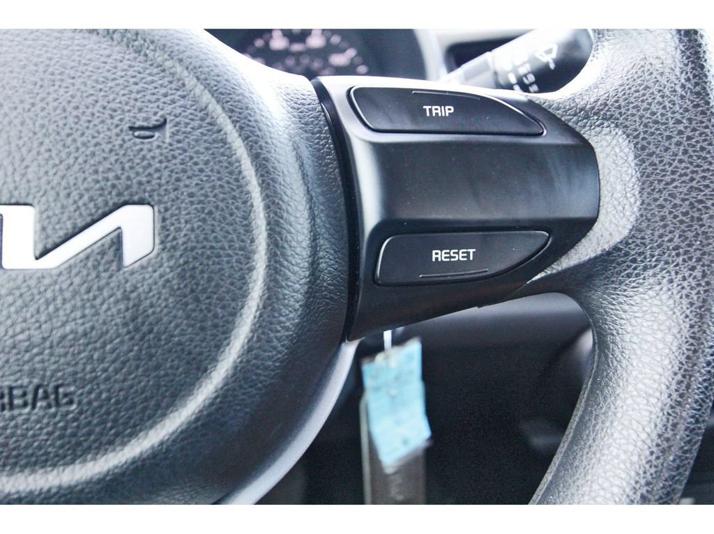 Used 2022 Kia Rio LX FWD image 19