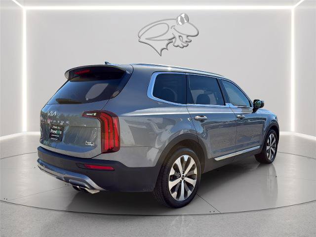 Used 2022 Kia Telluride EX w/ EX Premium Package AWD/4WD image 5