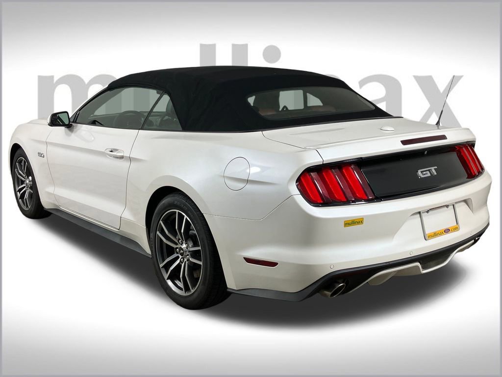 Certified 2017 Ford Mustang GT Premium image 3