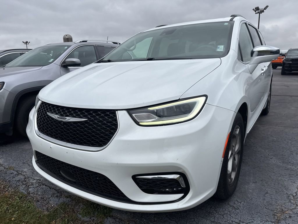 Used 2022 Chrysler Pacifica Limited image 43