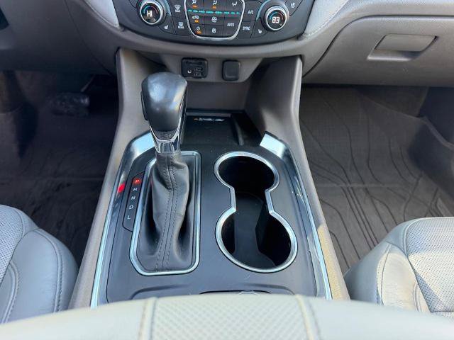 Used 2021 Chevrolet Traverse Premier w/ LPO, Floor Liner Package FWD image 21