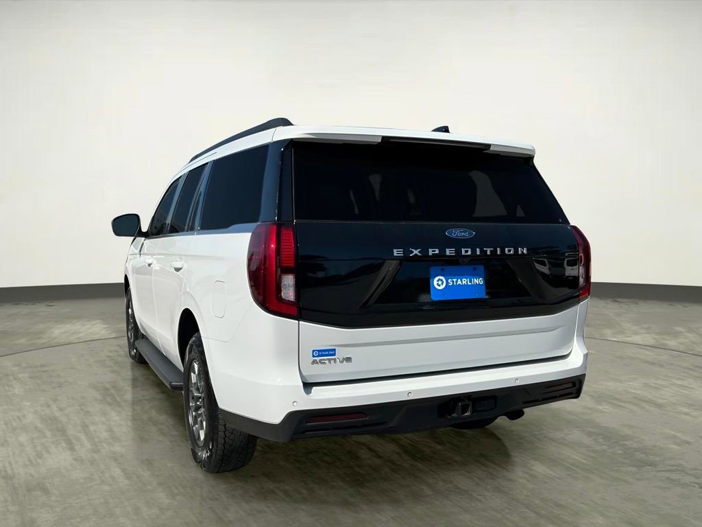 Certified 2025 Ford Expedition Active AWD/4WD image 6