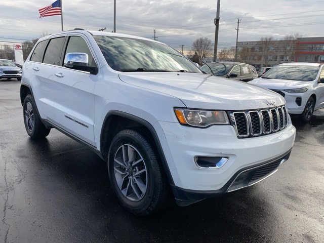 Used 2019 Jeep Grand Cherokee Limited image 3