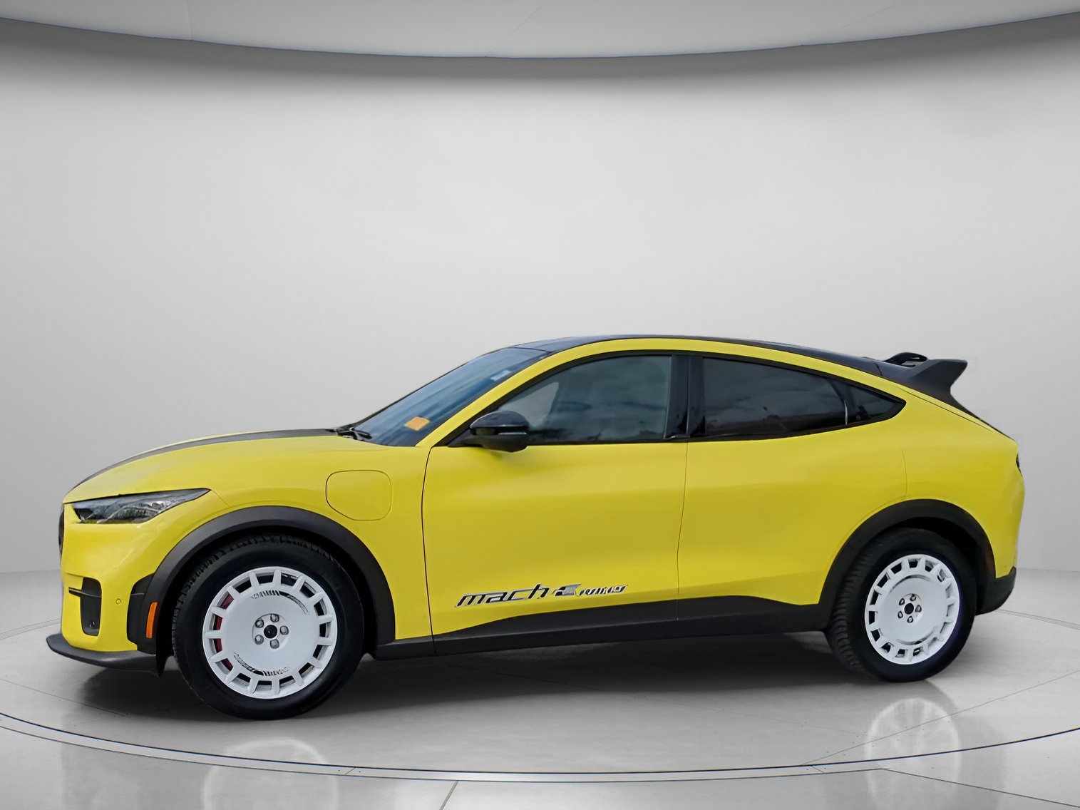 Certified 2024 Ford Mustang Mach-E GT image 7