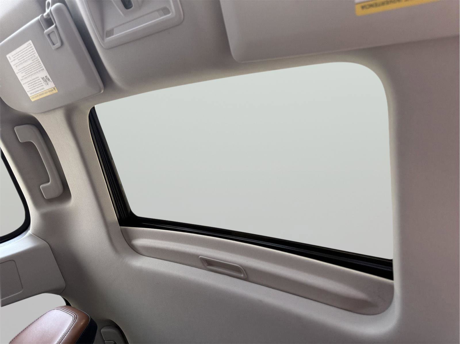 Certified 2022 Ford Maverick Lariat w/ Lariat Luxury Package image 51