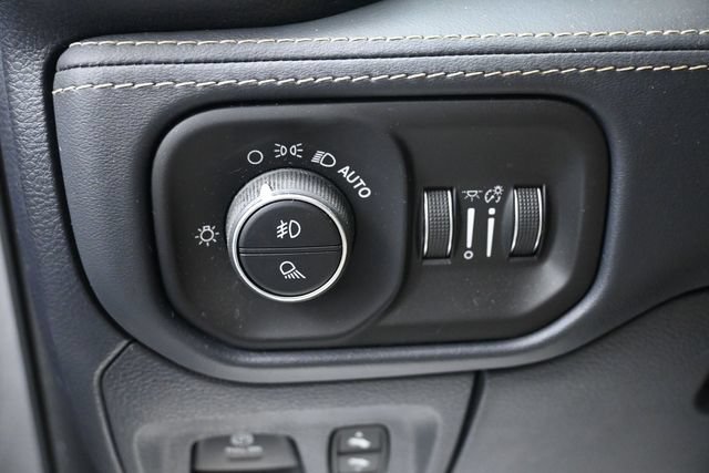 Used 2020 RAM 1500 Limited AWD/4WD image 8