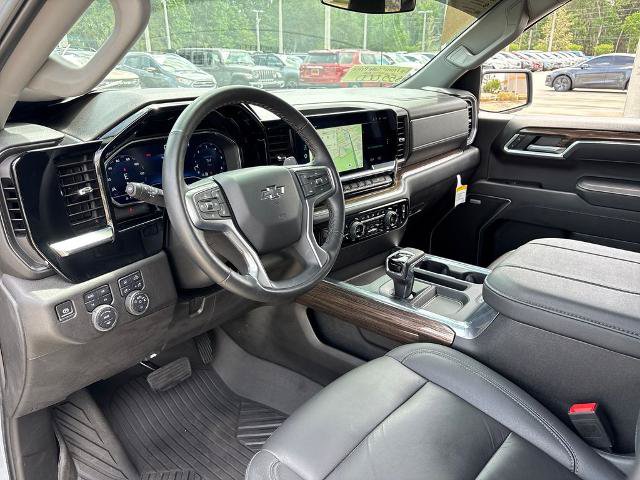 Used 2025 Chevrolet Silverado 1500 RST AWD/4WD image 6